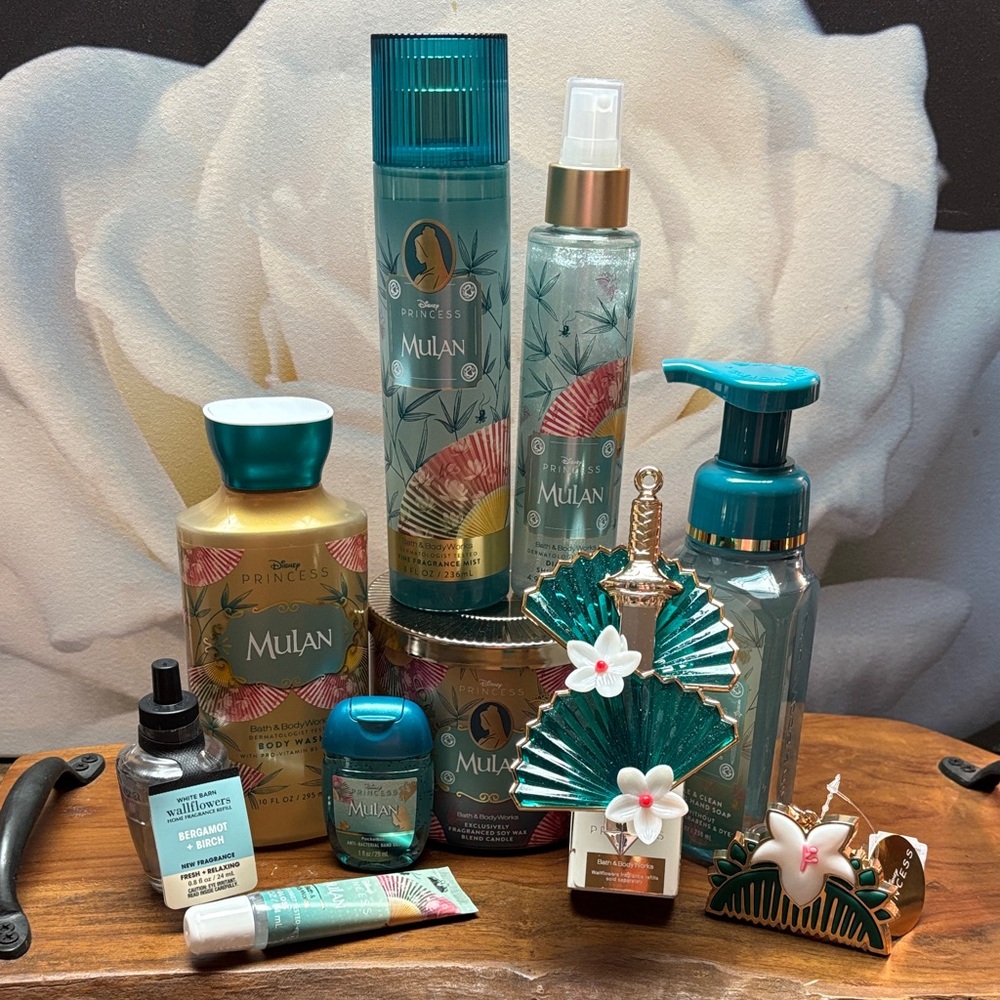 Bath & Body Works Mulan Collection Set